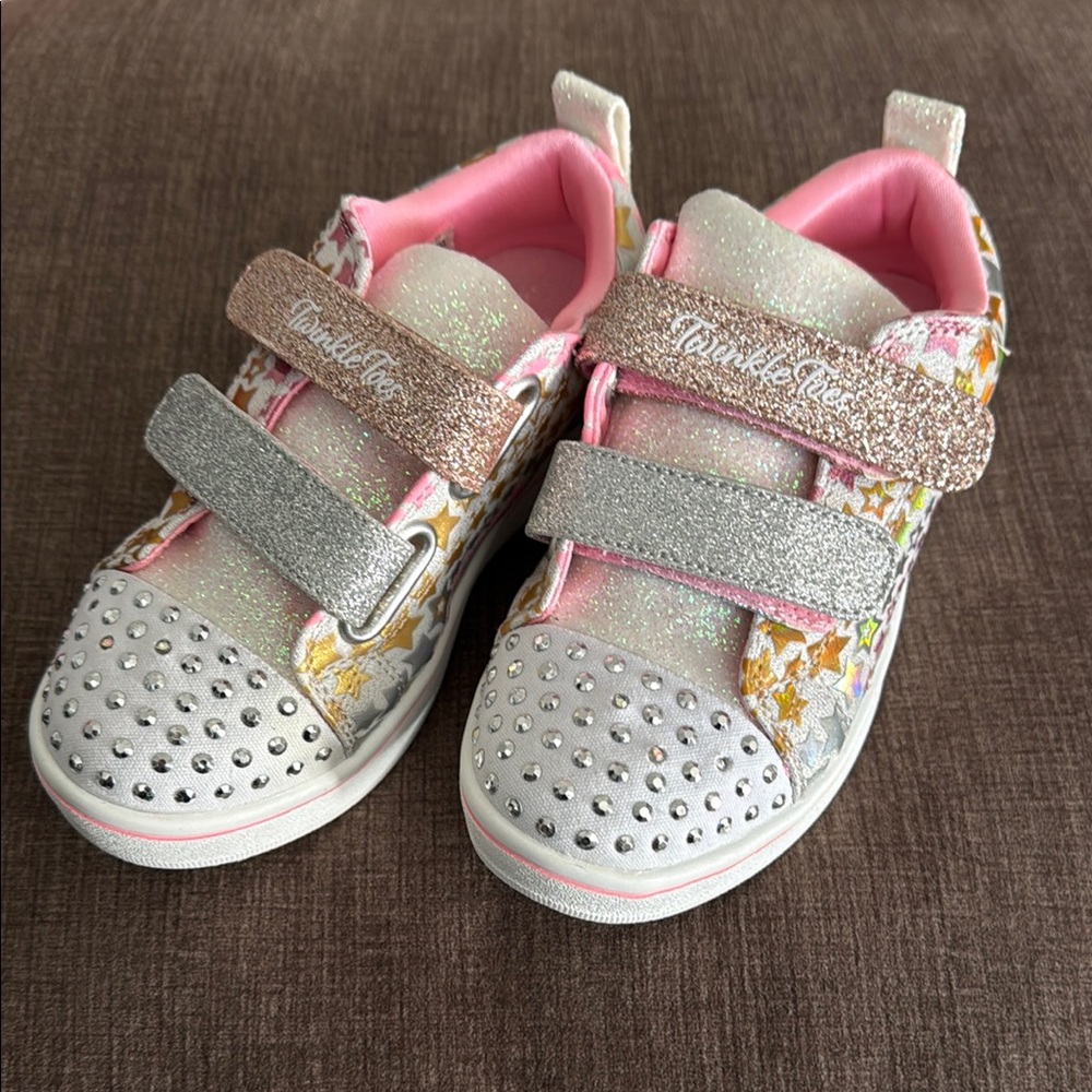 Twinkletoes Kids' Glitter Light-Up Sneakers - Pink and Silver